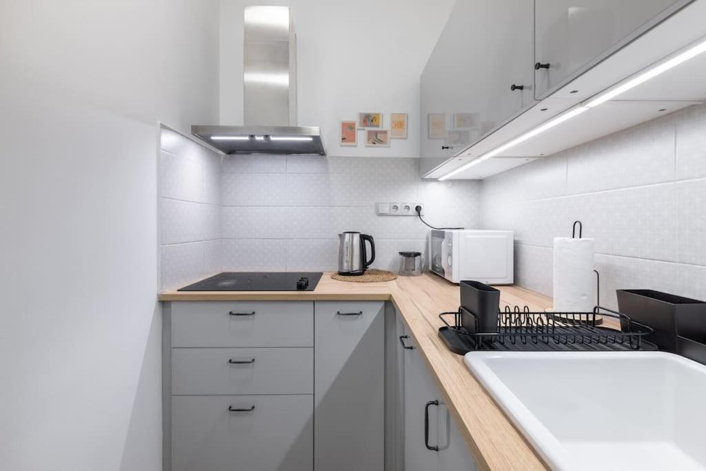 Cute 1Bedroom Center Apartment Praha Bagian luar foto